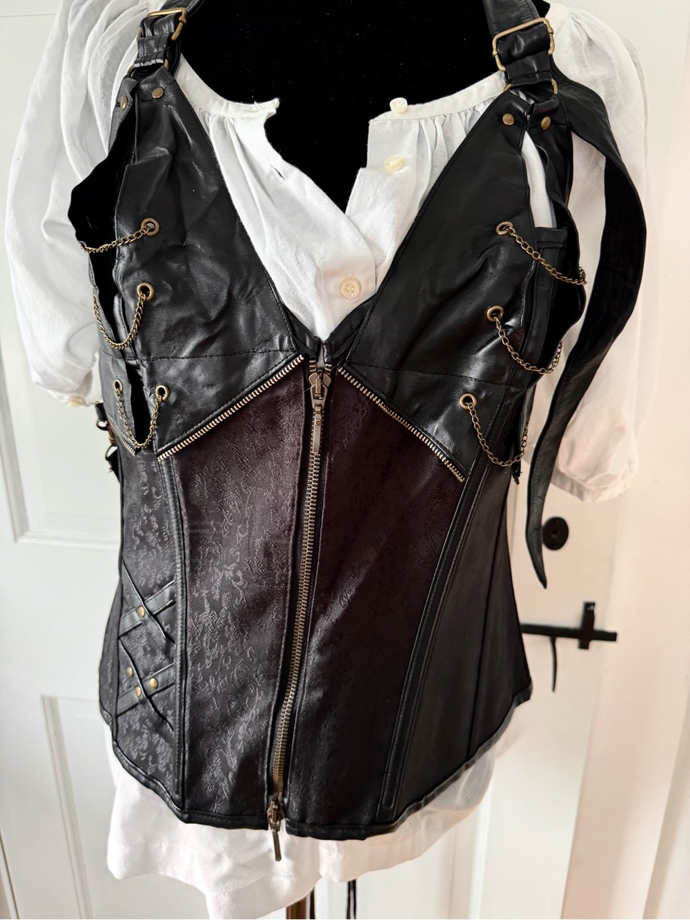 Steampunk Black Corset Embellished with Chains & Metal Clips - Picture 5 of 15